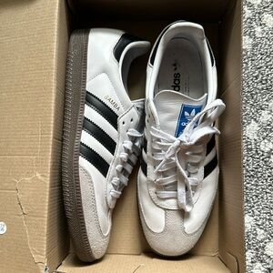 Adidas Samba